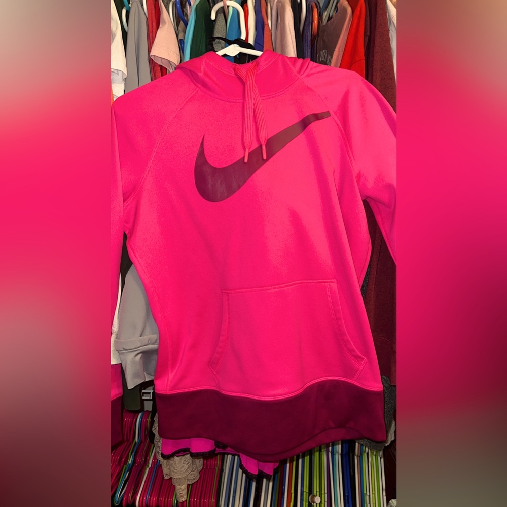 Nike hoodie SOLD